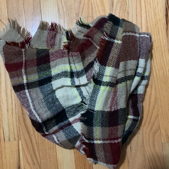 Blanket Scarf - Picture 1 of 1